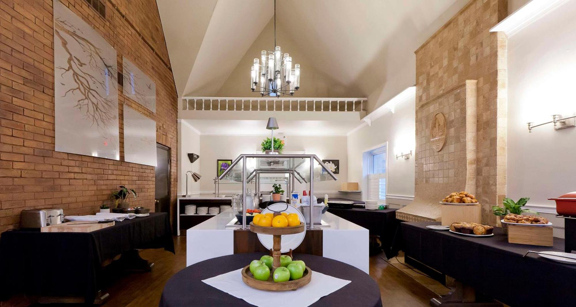 Elm Hurst Inn & Spa Ingersoll Buitenkant foto