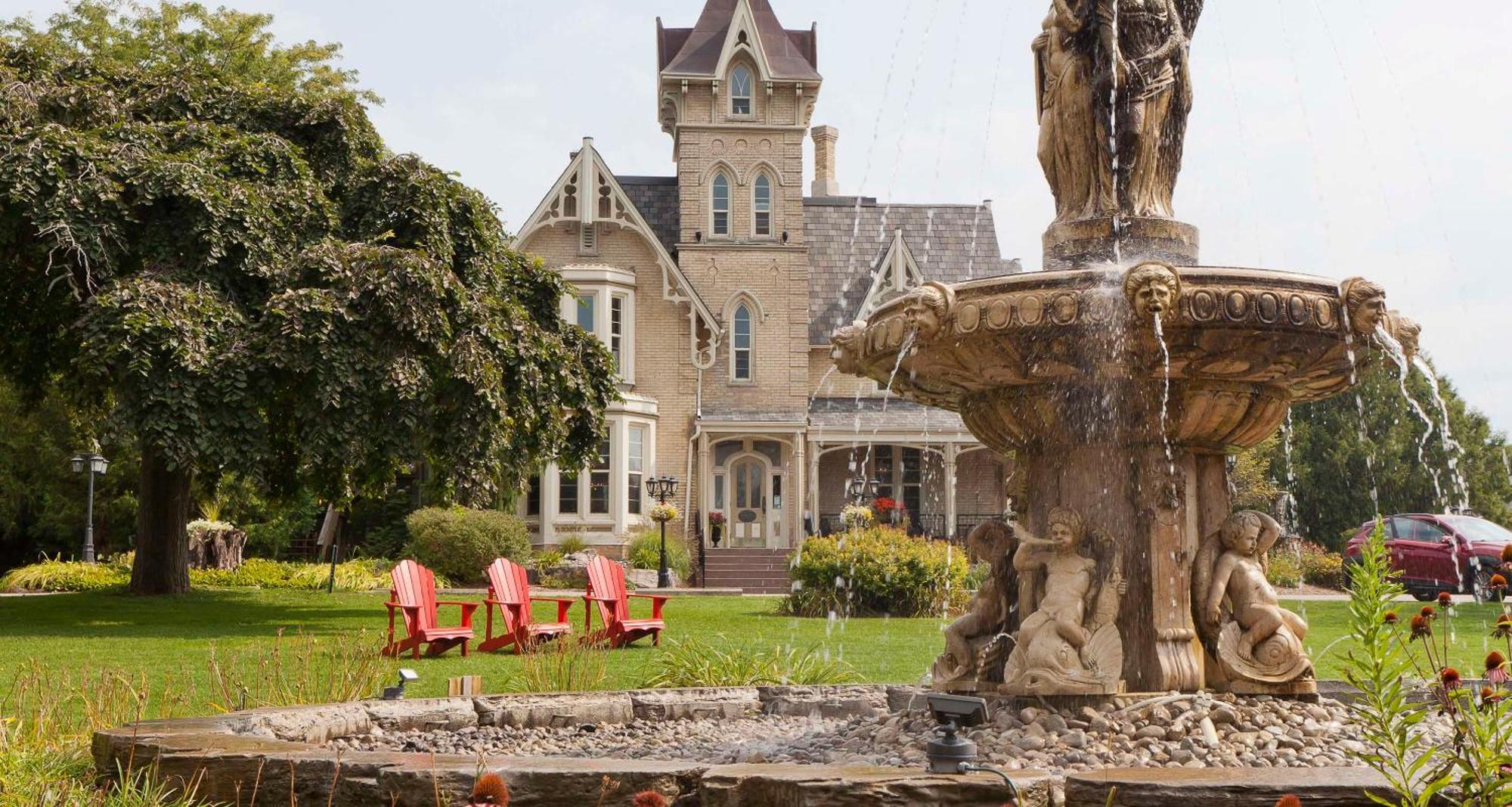 Elm Hurst Inn & Spa Ingersoll Buitenkant foto
