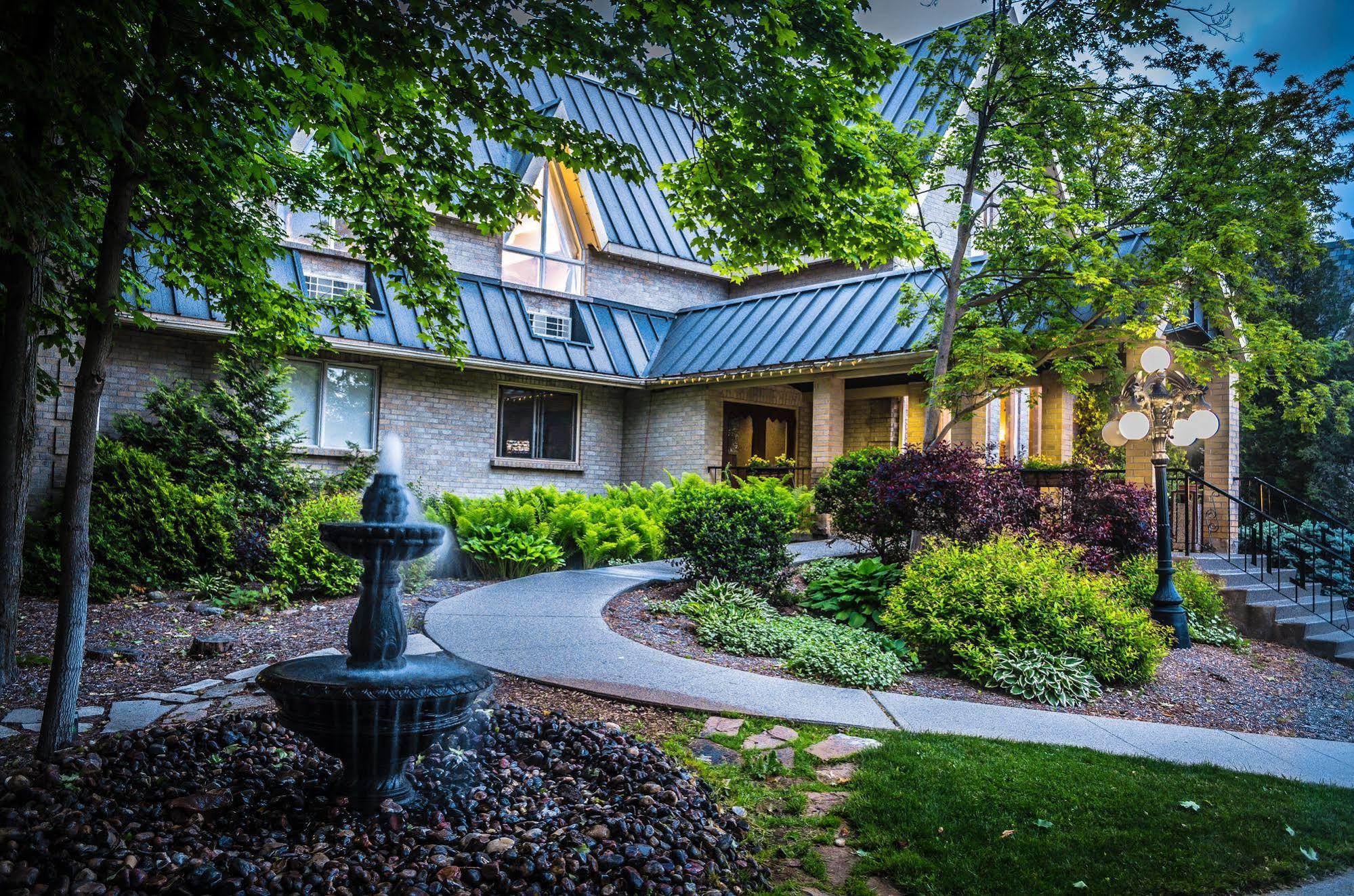 Elm Hurst Inn & Spa Ingersoll Buitenkant foto